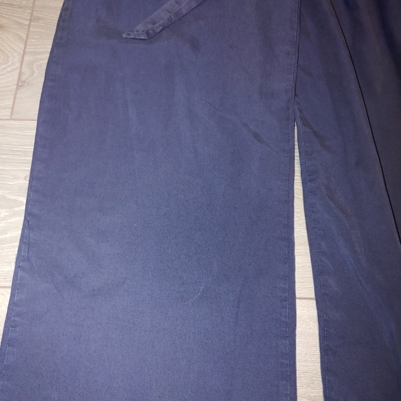 Primped Breezy Pants - Picture 2 of 8